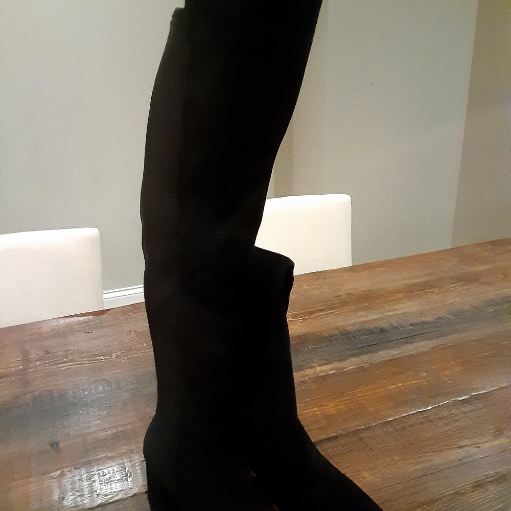 BOOTS - Picture 15 of 16